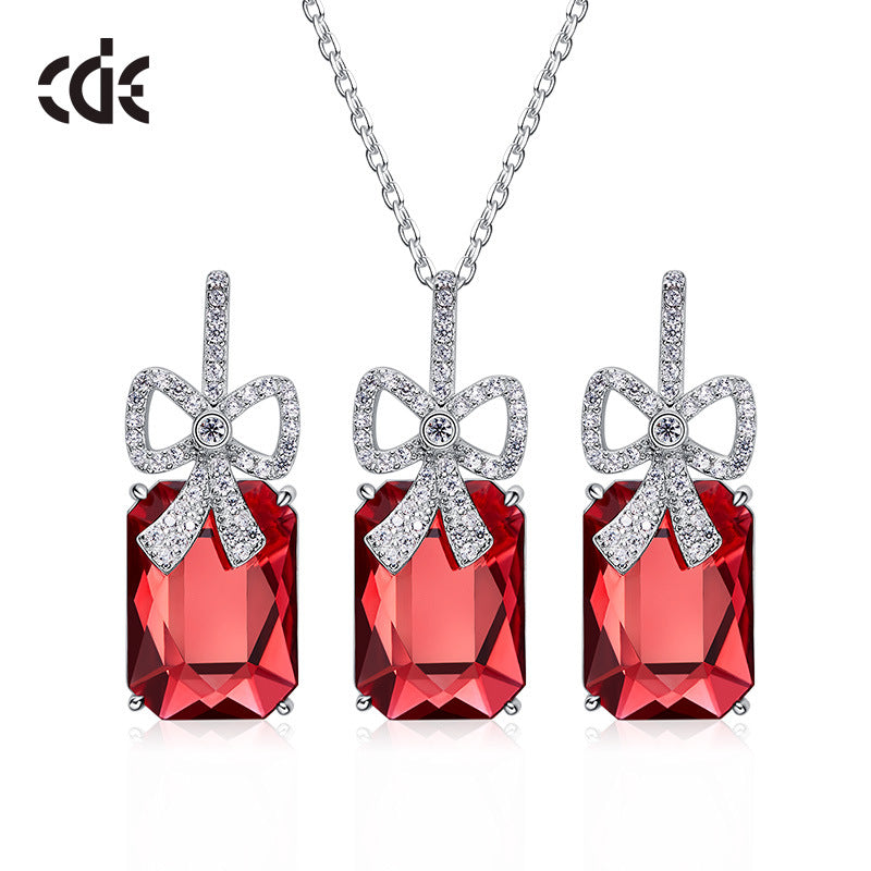 Buy HighSpark Solitaire Heart Earrings Pendant Necklace Set for Girls &  Women | 92.5 Sterling Silver & Pure Brilliance Swarovski Crystal | Shines  like a Diamond at Amazon.in